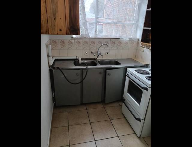 2 BEDROOM TOWNHOUSE FOR SALE IN ALBERTON NORTH